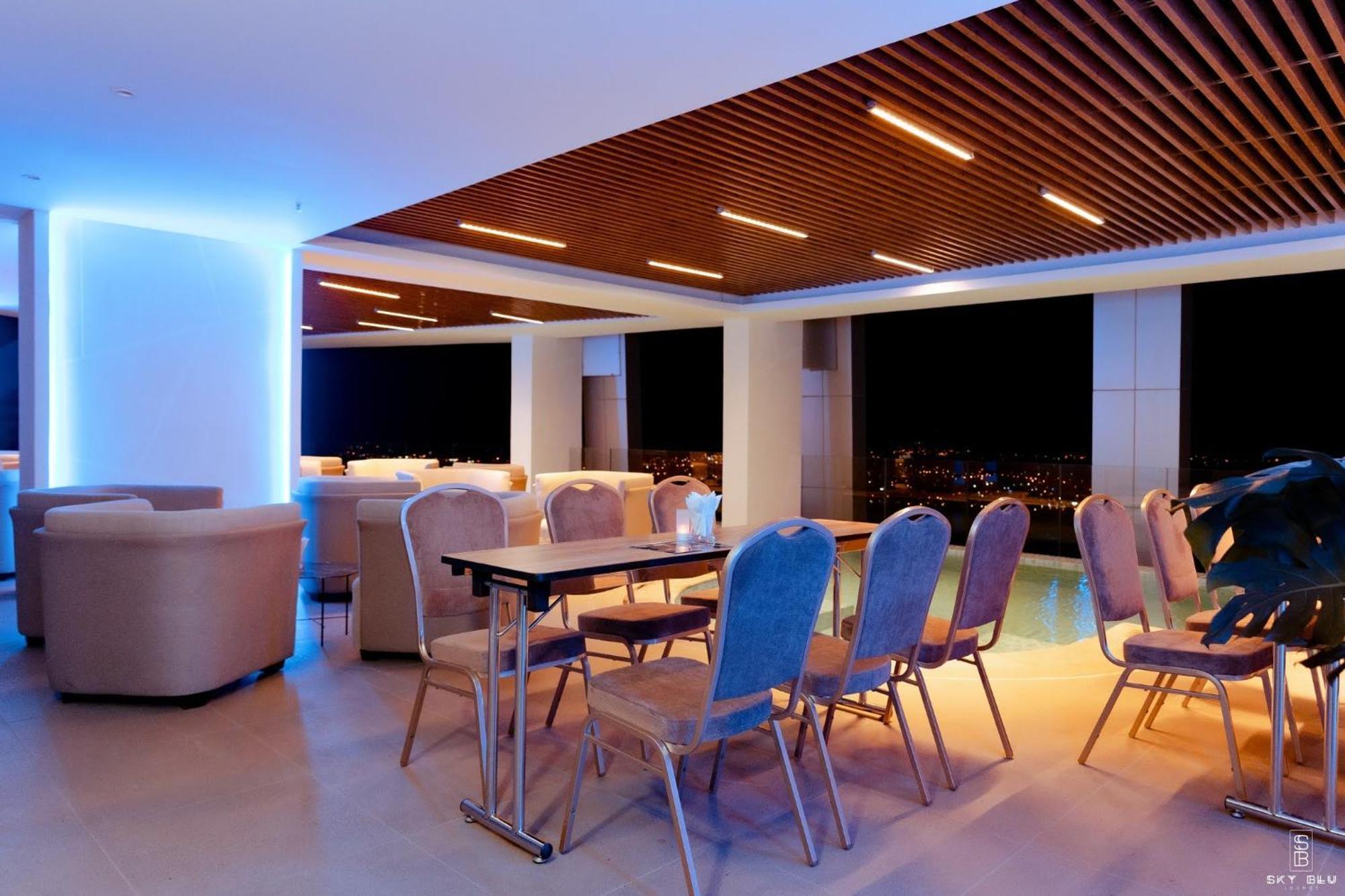 Coastal Panorama Oceanfront Suites Nha Trang Ngoại thất bức ảnh