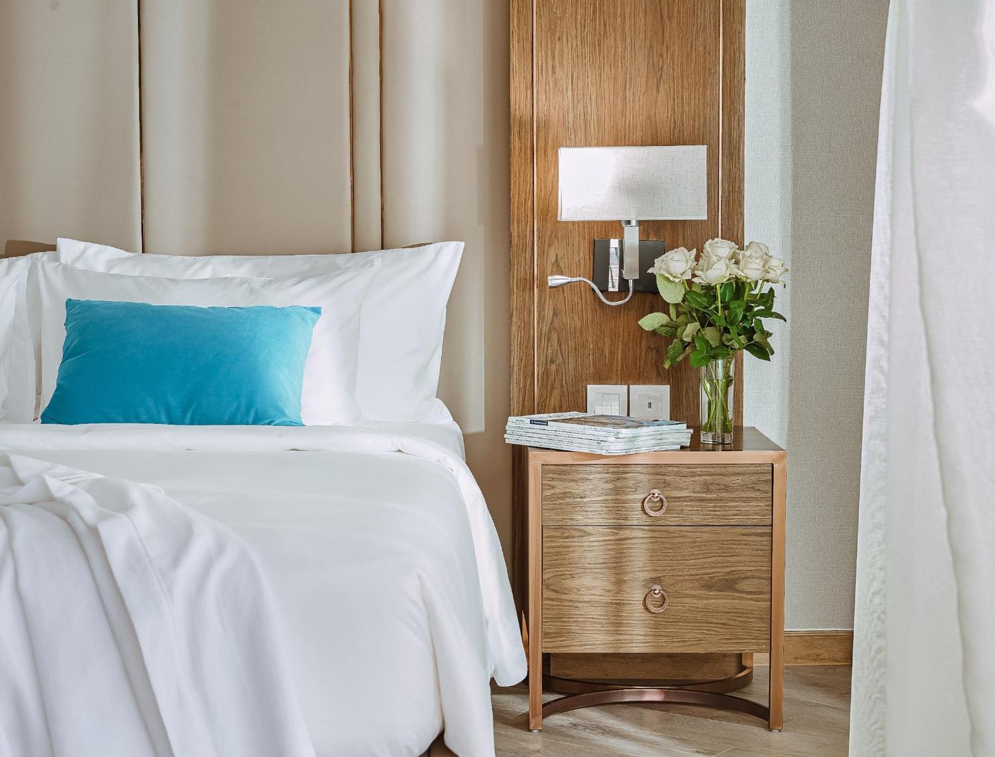 Coastal Panorama Oceanfront Suites Nha Trang Ngoại thất bức ảnh