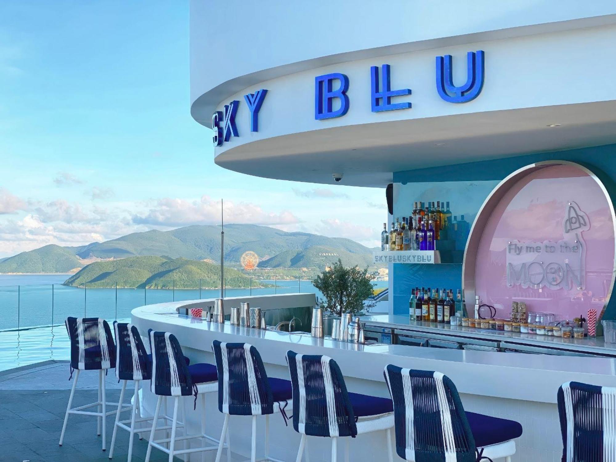 Coastal Panorama Oceanfront Suites Nha Trang Ngoại thất bức ảnh