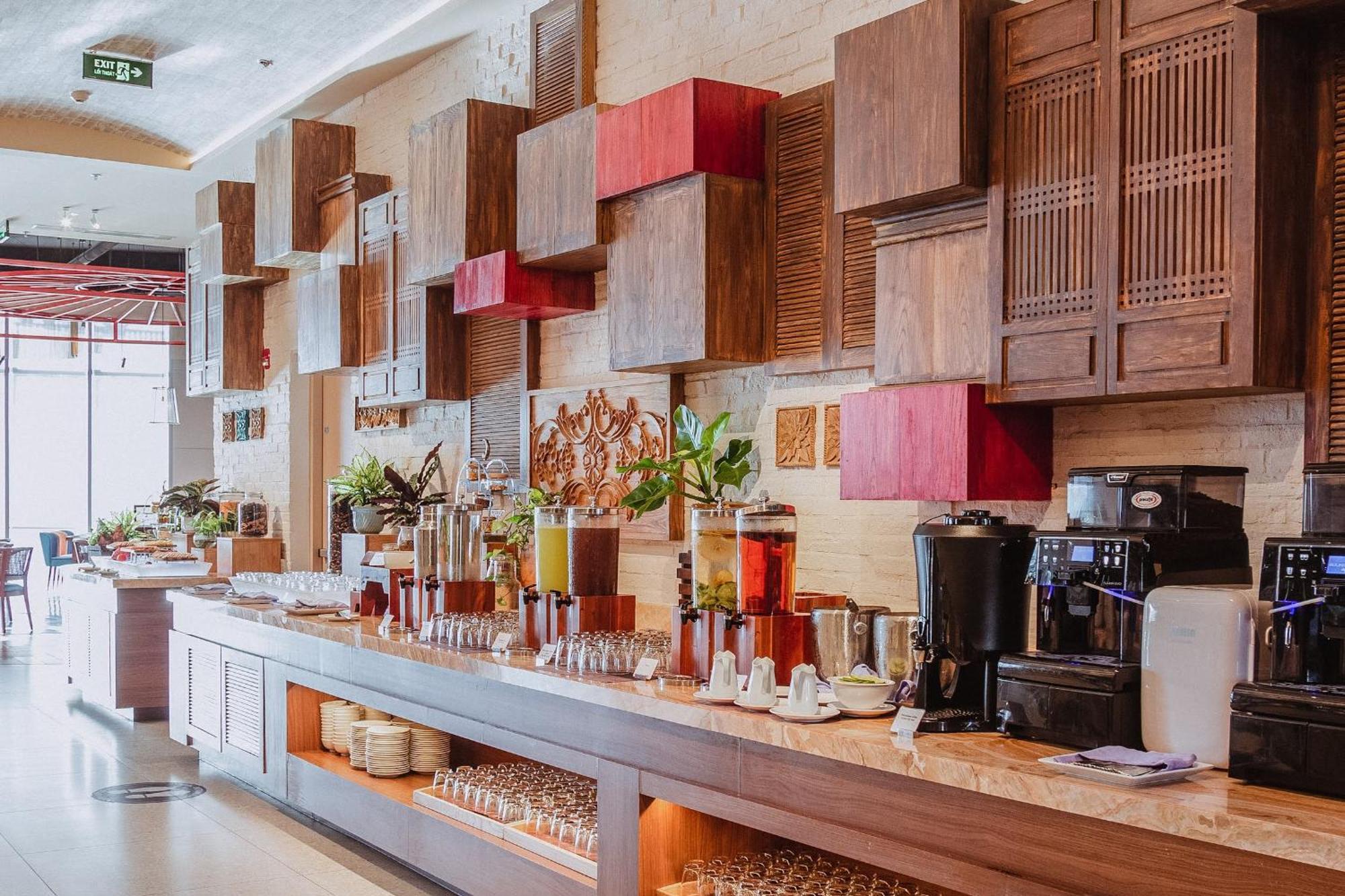 Coastal Panorama Oceanfront Suites Nha Trang Ngoại thất bức ảnh